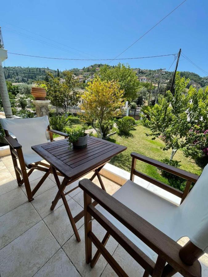 Apricus Apartments Apolpaina Dış mekan fotoğraf